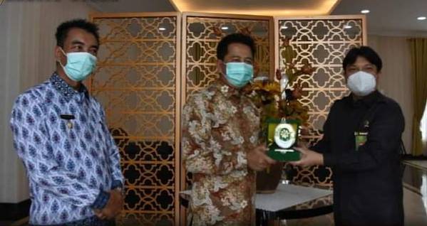 Pindah ke Kalbar, Ketua Pengadilan Negeri&nbsp; Muara Teweh Pamit pada Bupati