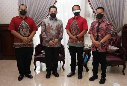 Mohon Doa Restu, Komjen Listyo Sigit Silaturahmi ke Mantan Kapolri