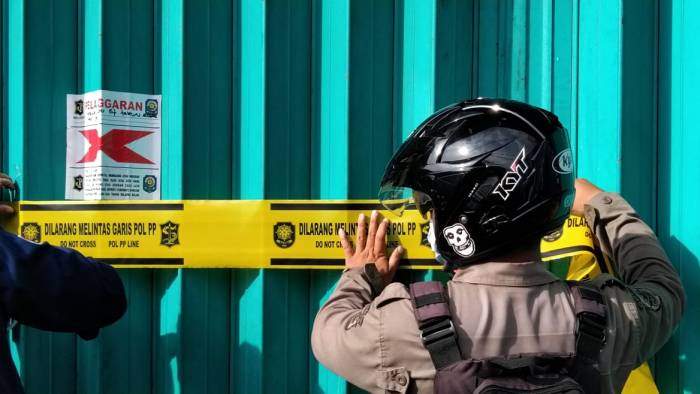 Nekat Buka Saat PPKM, Rumah Karaoke Digerebek Polisi