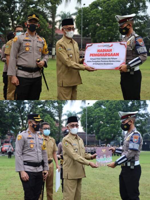 Sikap Sabar Dan Ikhlas Polantas Polres Bondowoso, Berbuah Penghargaan Bupati dan Kapolres