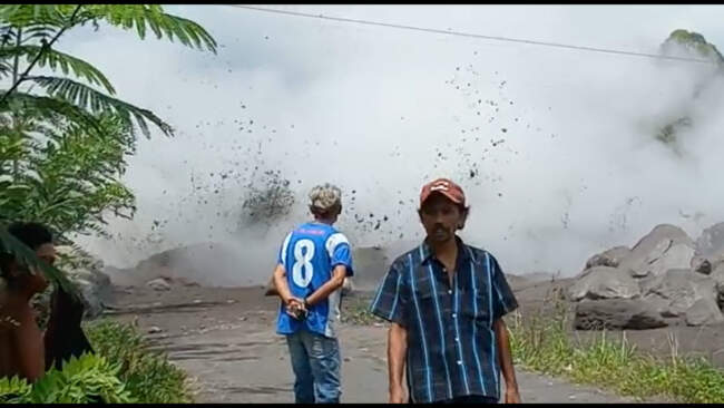 Sampai Tahap ke VIII, 1.344 KK Penyintas Erupsi Sudah Terima Kunci Hunian Relokasi