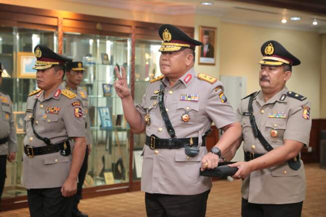 Kapolda Kepri Resmi di Jabat Irjen POL DRS. Tabana Bangun M.SI