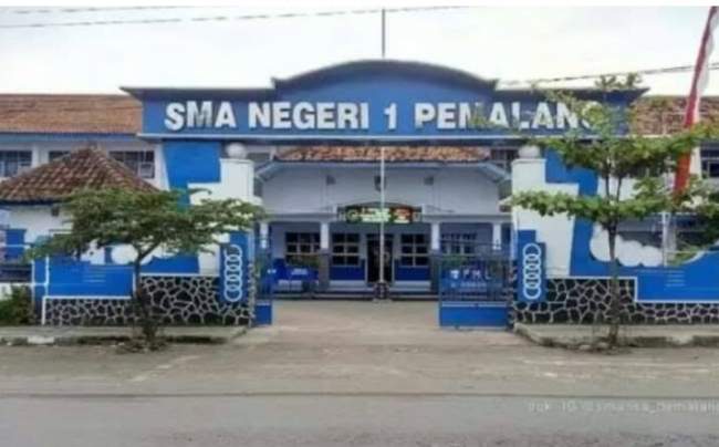 SMAN 1 Pemalang : Penerimaan Dan Pengesahan Anggota Penegak Ambalan Sitapak Dan Simonglang Di Warnai Dengan Tradisi Perkemahan