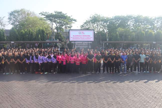 Polres Pasuruan Pererat Sinergi dengan Masyarakat Melalui Olahraga Bersama di HUT RI ke-80
