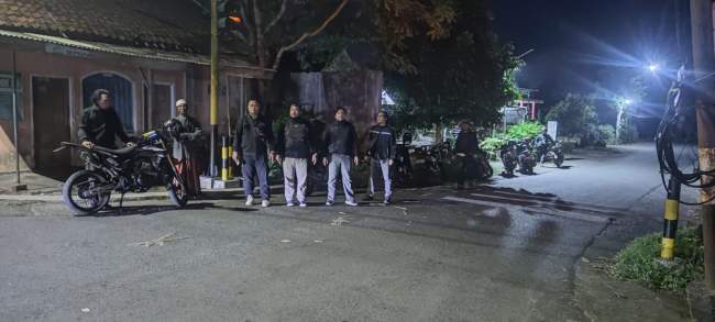 Tim Pemburu Kejahatan Polres Lumajang Gelar Patroli Malam Antisipasi 4C di Jalan Lintas Timur