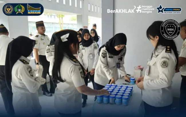 Perkuat Integritas, Pegawai Lapas Batam Jalani Tes Urine