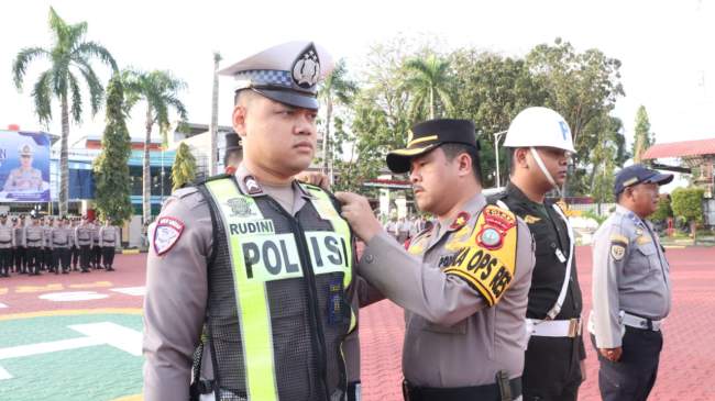 Polres Karimun Melaksanakan Apel Gelar Pasukan Operasi Keselamatan Seligi 2026