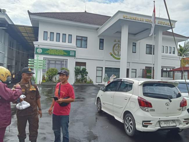 Kajari Sidoarjo Gencar pemeriksaan. Sekjend LSM Seven Gab dan Tokoh Masyarakat Tegaskan Kawal Terus Kasus Boro