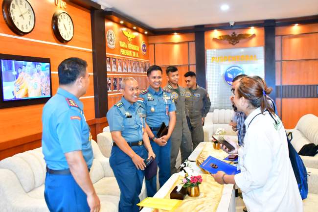 Kunjungan Awak Media Di Puspenerbal Juanda Surabaya, Perkuat Sinergi Publikasi Tugas Penerbangan TNI AL