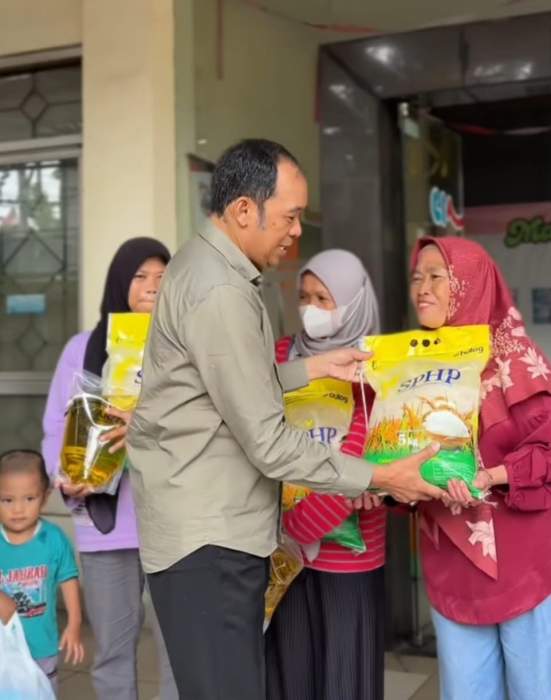 Program Sibesti Cimahi Kembali Hadir, Beras dan Minyak Murah untuk Warga Kurang Mampu