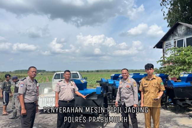 Polres Ogan Ilir Serahkan 25 Unit Mesin Pipil Jagung Bantuan Kapolda Sumsel dan Bank BRI untuk Polres Jajaran dan Kelompok Tani