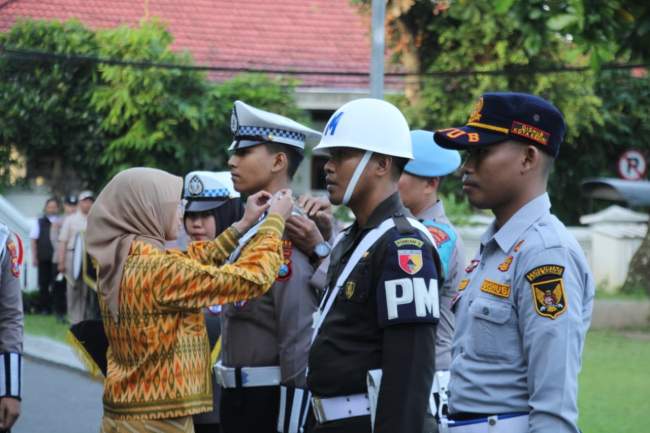 Pastikan Mudik Aman dan Lancar, Polres Kediri Kota Gelar Apel Pasukan Operasi Ketupat Semeru 2026