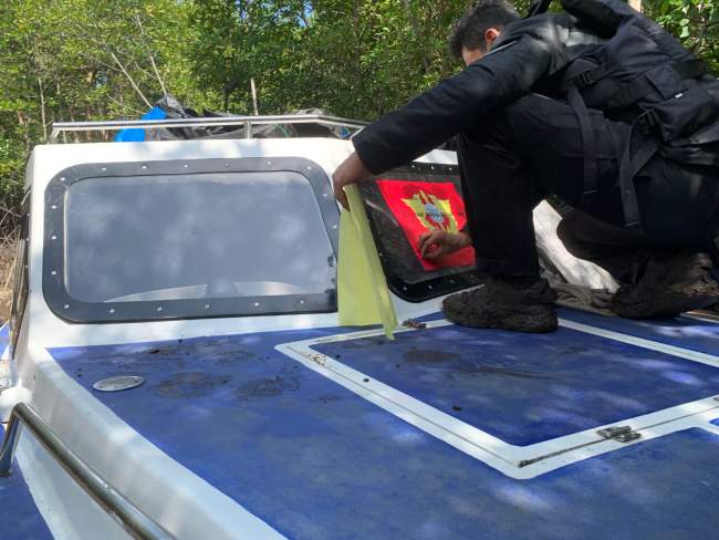 Speedboat Tanpa Awak Kandas di Pulau Panjang,Bea Cukai Batam Amankan 1,12 Juta Batang Rokok Ilegal