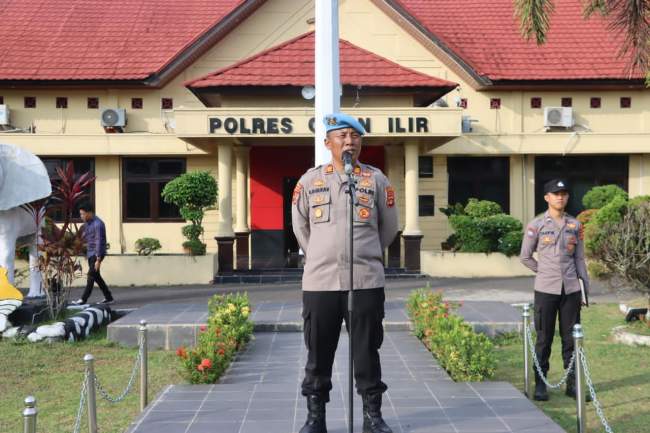 Apel Pagi Personil Polres Ogan Ilir, Kasie Propam Tekankan Disiplin dan Hindari Pelanggaran