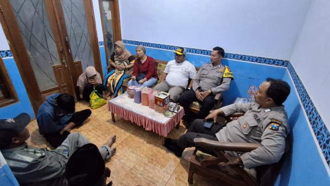 Polsek Candipuro Patroli Dialogis, Perkuat Silaturahmi dengan Tokoh Masyarakat