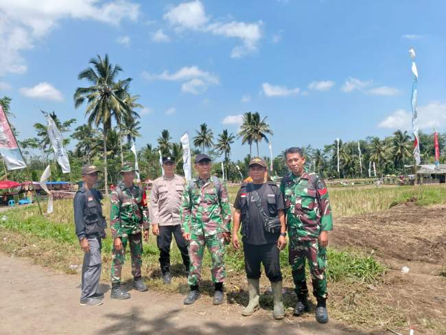 Polsek Candipuro Amankan Lomba Ketangkasan Motor Ojek Manol Gabah di Sawah Kloposawit