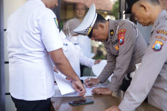 Ratusan Personel Ikuti Pemeriksaan Kesehatan Berkala Polres Kediri