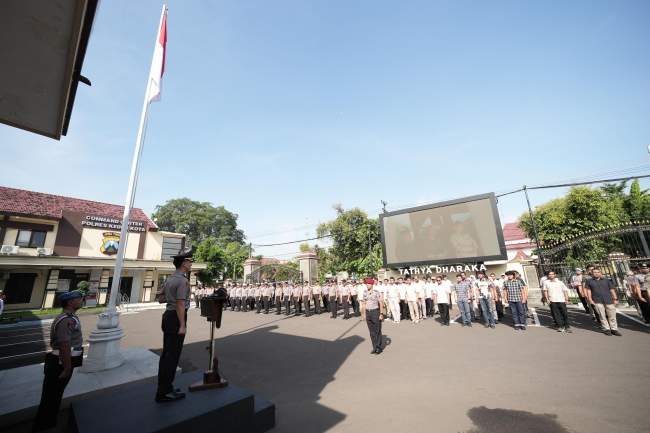 Apel Pagi Polres Kediri Kota, Kapolres Tekankan Tugas Dilaksanakan dengan Ikhlas dan Profesional