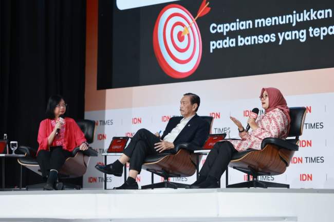 Satu Panel Bersama Luhut di Indonesia Summit 2026, Bupati Ipuk Bicara Digitalisasi Pemerintah
