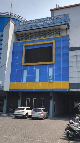 Serahkan Surat Penugasan, Wartawan Keluhkan Sulit Bertemu Pejabat Diskominfo Jatim Dan Menunggu 5–7 Hari Kerja