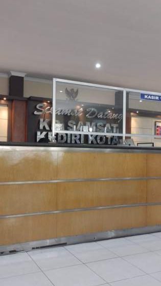 KB SAMSAT KOTA KEDIRI WUJUDKAN PELAYANAN TERBAIK, BERSIH DAN BERINTEGRITAS